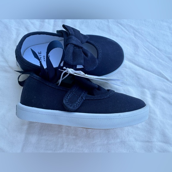 NWT Janie and jack bow sneaker - Picture 4 of 5